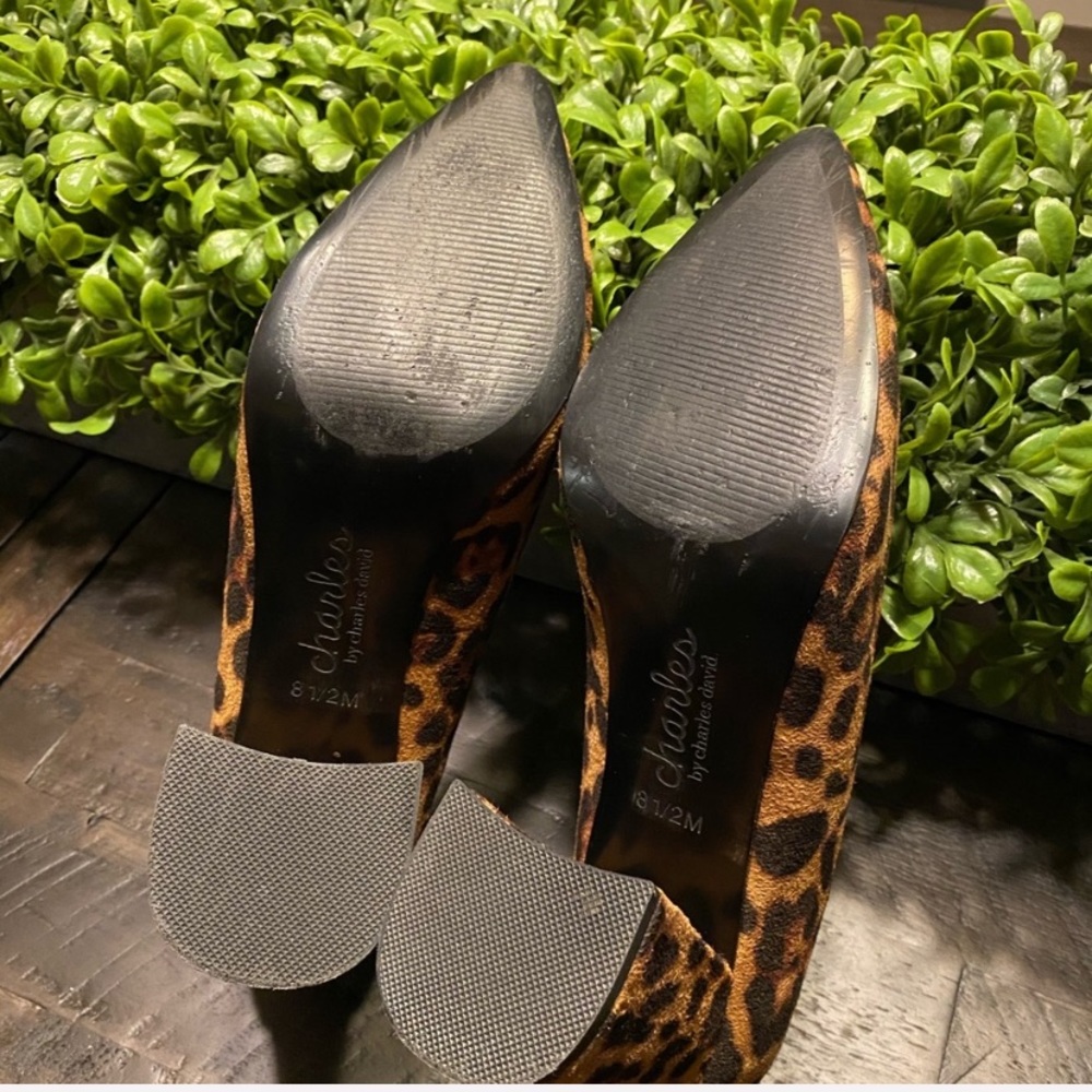 Charles By Charles David Leopard Print Heel - image 3